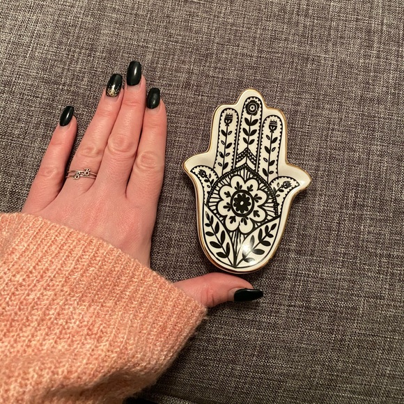 Hamsa trinket ring jewelry dish. Mandala hobo tray - Picture 6 of 15